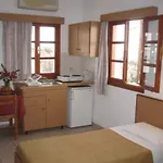 Chrysa Apartament *